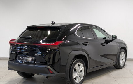 Lexus UX I, 2019 год, 3 050 000 рублей, 5 фотография