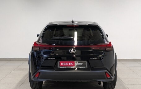 Lexus UX I, 2019 год, 3 050 000 рублей, 6 фотография