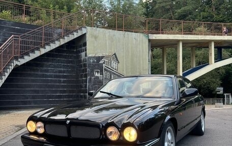 Jaguar XJR III (X350), 1999 год, 1 299 000 рублей, 2 фотография