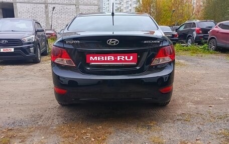Hyundai Solaris II рестайлинг, 2011 год, 600 000 рублей, 4 фотография