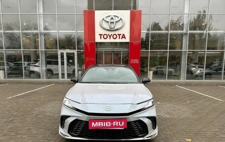 Toyota Camry, 2025 год, 4 990 000 рублей, 2 фотография