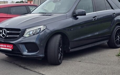 Mercedes-Benz GLE, 2016 год, 3 680 000 рублей, 2 фотография