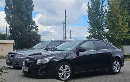 Chevrolet Cruze II, 2013 год, 870 000 рублей, 3 фотография