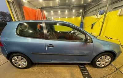 Volkswagen Golf V, 2006 год, 400 000 рублей, 1 фотография