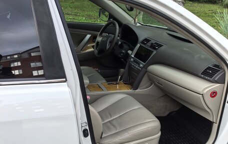 Toyota Camry, 2006 год, 860 000 рублей, 7 фотография