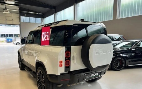 Land Rover Defender II, 2021 год, 5 800 000 рублей, 3 фотография