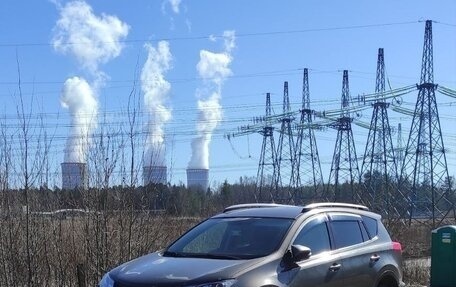 Toyota RAV4, 2014 год, 2 050 000 рублей, 1 фотография