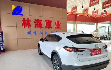 Mazda CX-4, 2021 год, 1 900 000 рублей, 5 фотография