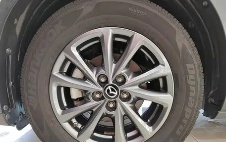 Mazda CX-4, 2021 год, 1 900 000 рублей, 11 фотография