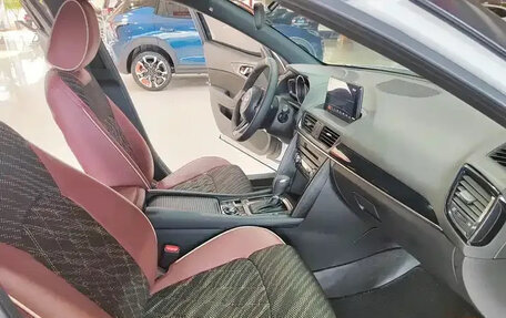 Mazda CX-4, 2021 год, 1 900 000 рублей, 7 фотография