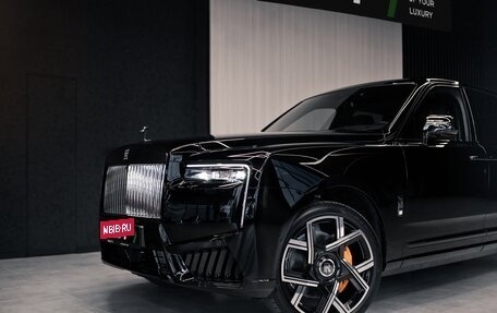 Rolls-Royce Cullinan, 2025 год, 93 000 000 рублей, 2 фотография