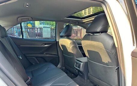 Toyota Camry, 2021 год, 2 150 000 рублей, 15 фотография
