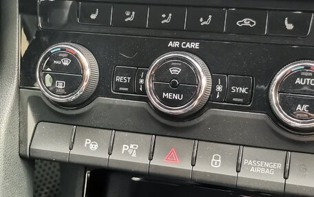 Skoda Kodiaq I, 2017 год, 3 000 000 рублей, 21 фотография