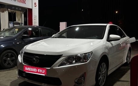 Toyota Camry, 2014 год, 1 300 000 рублей, 5 фотография