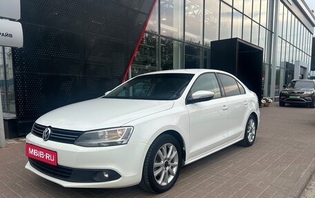 Volkswagen Jetta VI, 2012 год, 593 000 рублей, 1 фотография