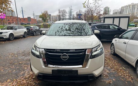 Nissan Pathfinder, 2022 год, 6 500 000 рублей, 3 фотография