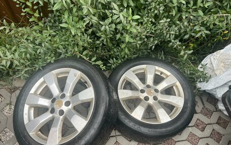 Mitsubishi Outlander III рестайлинг 3, 2010 год, 1 050 000 рублей, 17 фотография