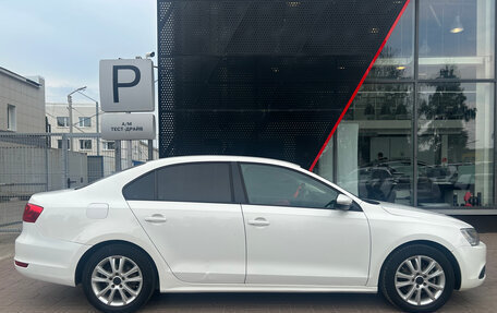 Volkswagen Jetta VI, 2012 год, 593 000 рублей, 4 фотография