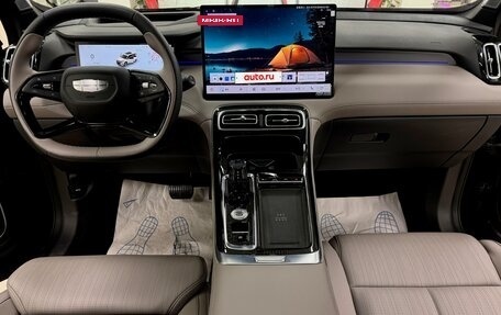 Geely Atlas, 2025 год, 3 000 000 рублей, 10 фотография