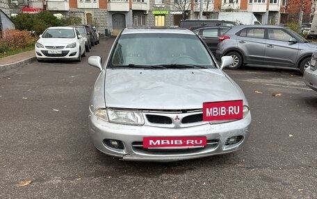 Mitsubishi Carisma I, 1995 год, 125 000 рублей, 3 фотография