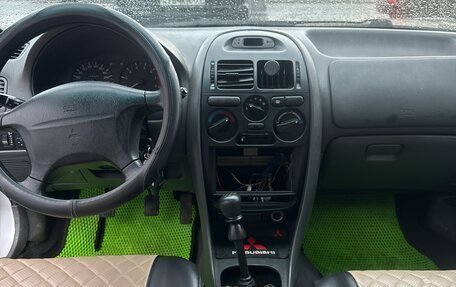 Mitsubishi Carisma I, 1995 год, 125 000 рублей, 11 фотография