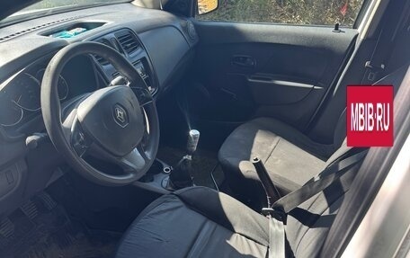 Renault Logan II, 2016 год, 299 999 рублей, 7 фотография