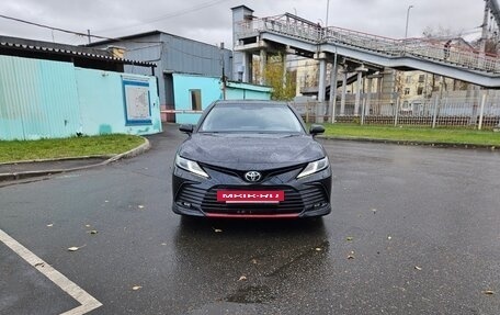 Toyota Camry, 2021 год, 3 100 000 рублей, 2 фотография
