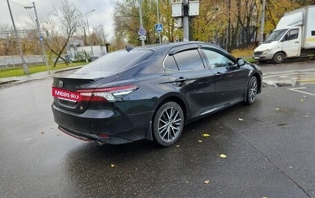 Toyota Camry, 2021 год, 3 100 000 рублей, 5 фотография