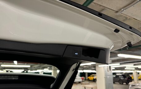 Toyota RAV4, 2025 год, 4 250 000 рублей, 18 фотография