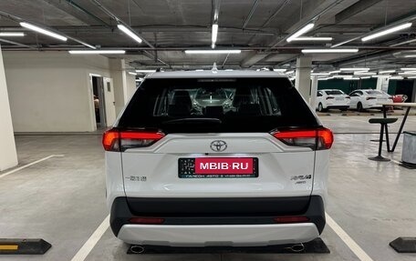 Toyota RAV4, 2025 год, 4 250 000 рублей, 7 фотография