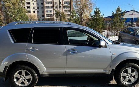 Mitsubishi Outlander III рестайлинг 3, 2008 год, 1 150 000 рублей, 8 фотография