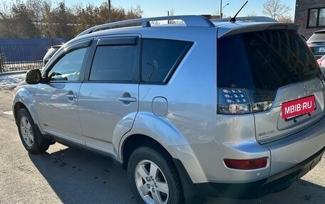 Mitsubishi Outlander III рестайлинг 3, 2008 год, 1 150 000 рублей, 5 фотография