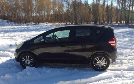 Honda Fit III, 2009 год, 650 000 рублей, 3 фотография