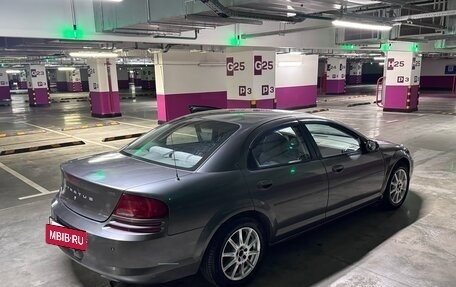 Dodge Stratus II, 2004 год, 325 000 рублей, 4 фотография