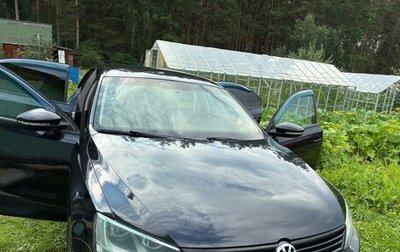 Volkswagen Jetta VI, 2013 год, 880 000 рублей, 1 фотография