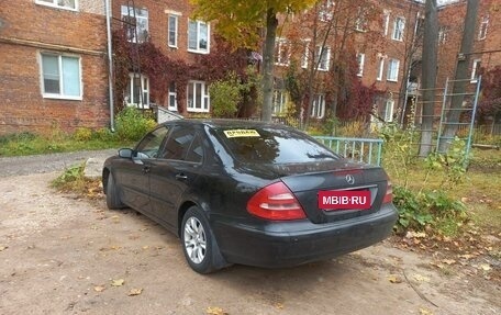 Mercedes-Benz E-Класс, 2004 год, 750 000 рублей, 4 фотография
