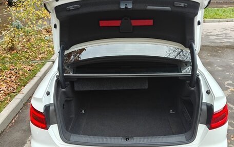 Audi A4, 2019 год, 3 300 000 рублей, 13 фотография