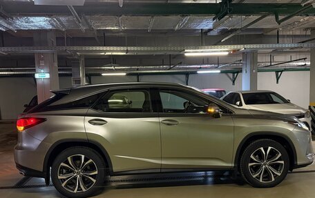 Lexus RX IV рестайлинг, 2020 год, 5 500 000 рублей, 4 фотография