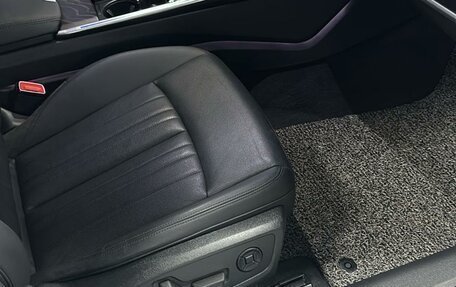Audi A6, 2019 год, 4 100 000 рублей, 14 фотография