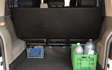 Volkswagen Caravelle T5, 2015 год, 2 558 000 рублей, 8 фотография