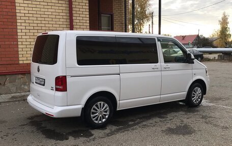 Volkswagen Caravelle T5, 2015 год, 2 558 000 рублей, 5 фотография
