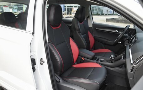 Skoda Karoq I, 2025 год, 2 650 000 рублей, 11 фотография