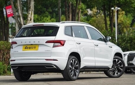 Skoda Karoq I, 2025 год, 2 650 000 рублей, 6 фотография