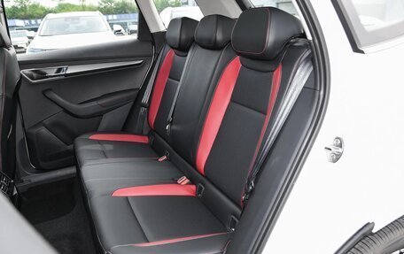 Skoda Karoq I, 2025 год, 2 650 000 рублей, 29 фотография