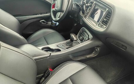 Dodge Challenger III рестайлинг 2, 2019 год, 3 200 000 рублей, 10 фотография