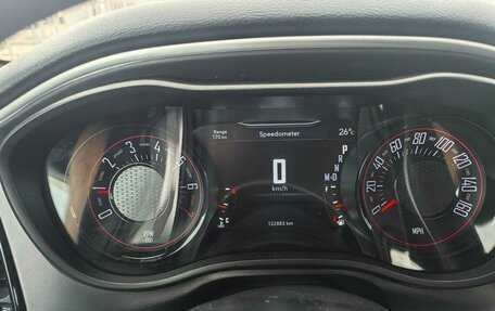 Dodge Challenger III рестайлинг 2, 2019 год, 3 200 000 рублей, 16 фотография