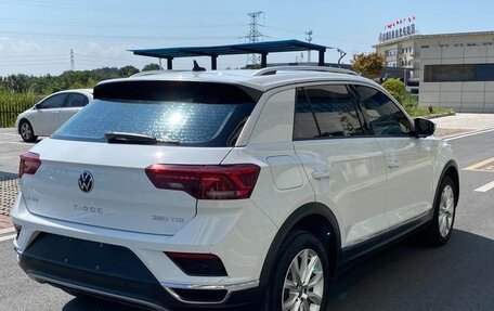 Volkswagen T-Roc I, 2022 год, 1 574 000 рублей, 4 фотография