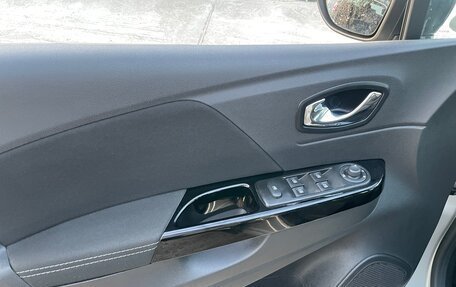 Renault Kaptur I рестайлинг, 2018 год, 1 560 000 рублей, 23 фотография