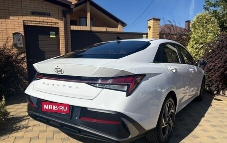 Hyundai Elantra, 2025 год, 2 585 000 рублей, 5 фотография