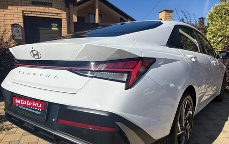 Hyundai Elantra, 2025 год, 2 585 000 рублей, 12 фотография